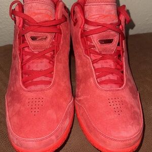 Nike Men's Vibrant Red Sneakers